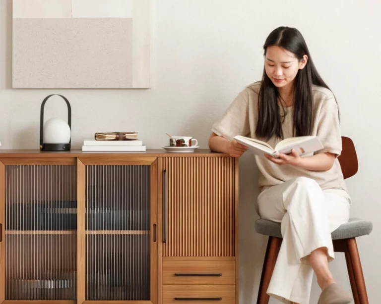 sideboard display cabinet